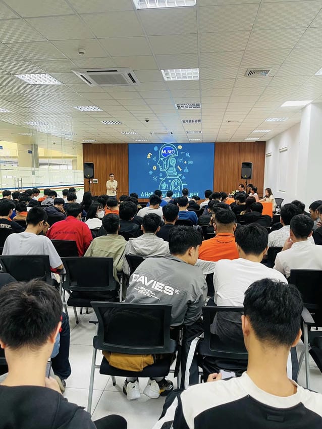 Seminar: AI & Machine Learning with .NET - FPT University